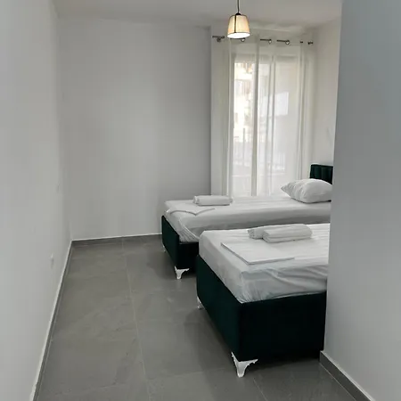 Dajana ساراندا