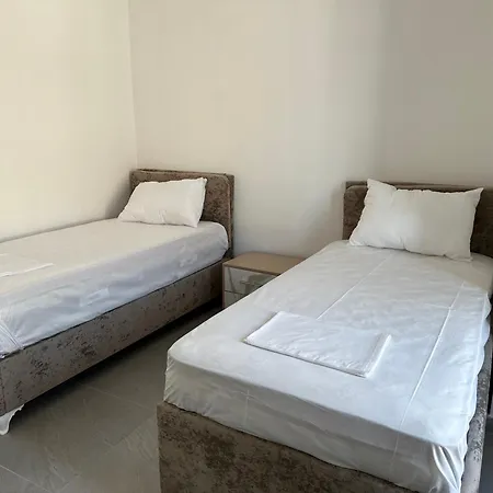 Dajana Apartment *